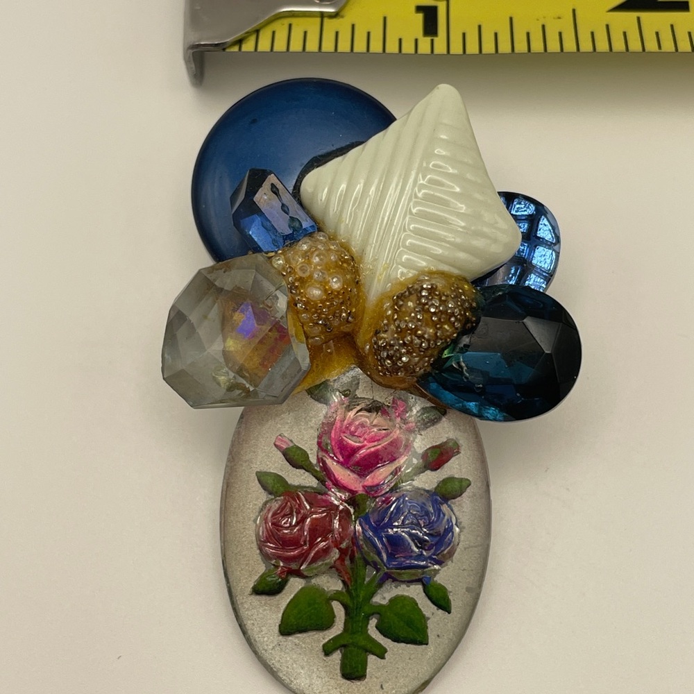 Signed Ropa Vintage Costume Brooch Blue Pink Flowers Shells Sparkly 🌸✨ - Picture 6 of 8